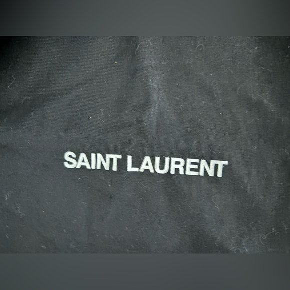Saint Laurent
Niki Baby in Vintage Leather - Picture 8 of 16